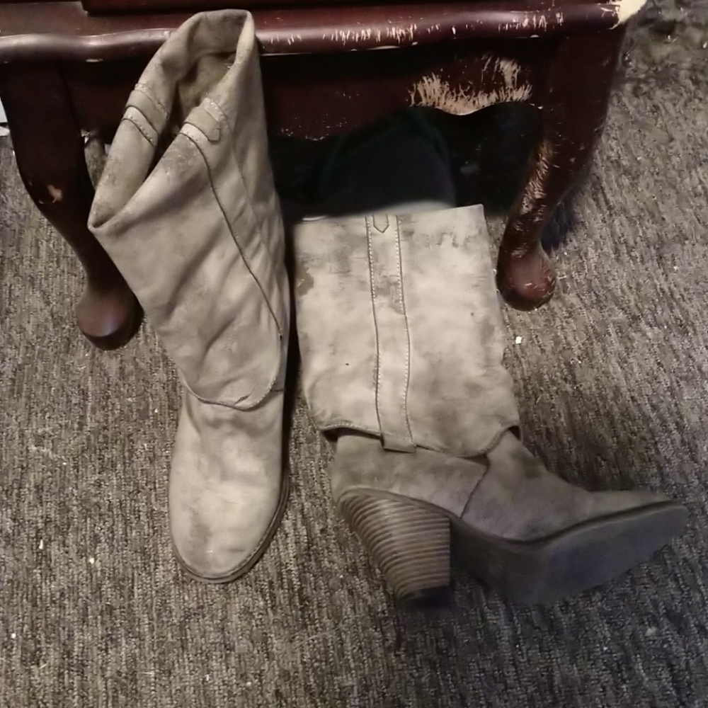 Boots